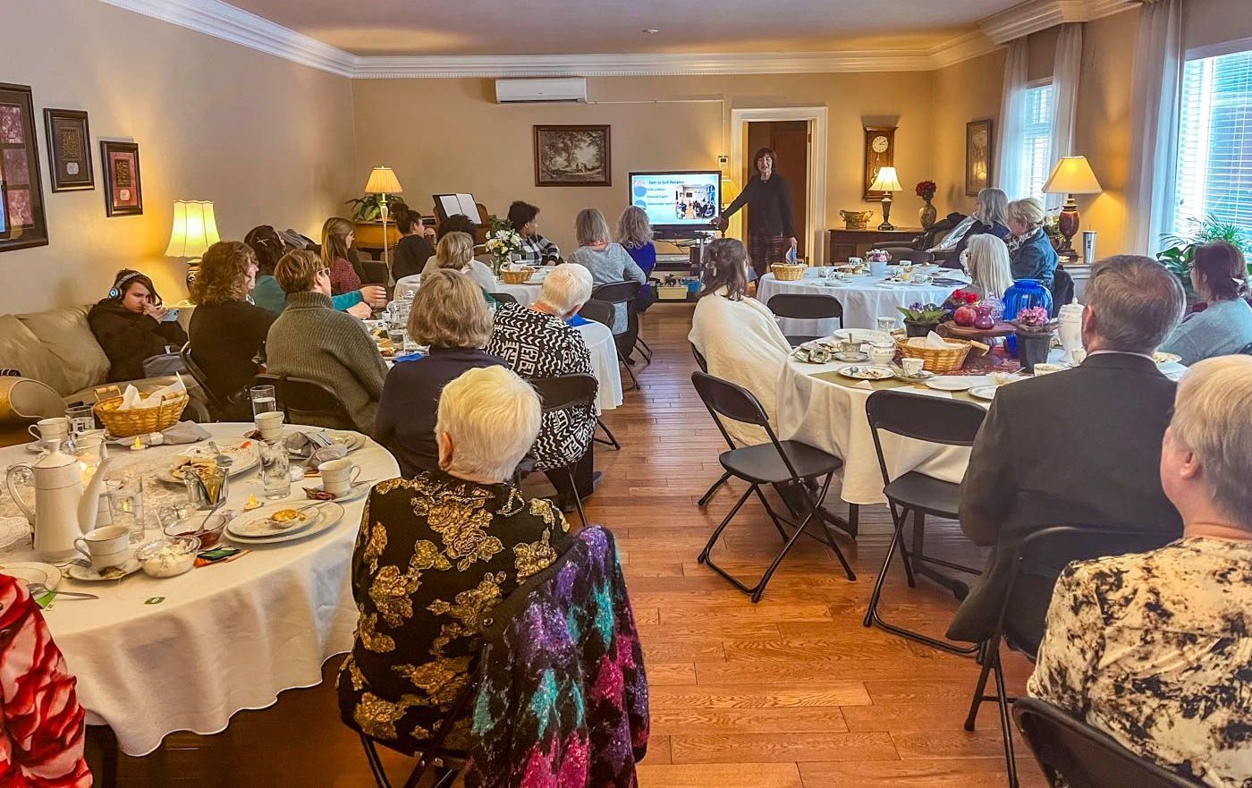 Parlor Meeting Space