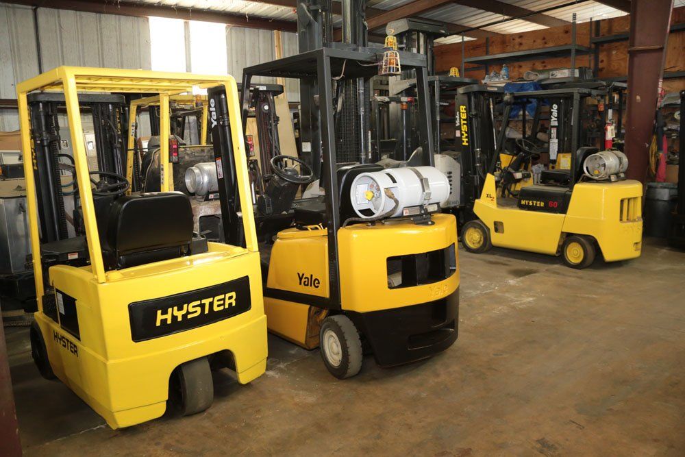 Forklifts and Pallet Trucks — Sanford, FL — Southern Storage Systems
