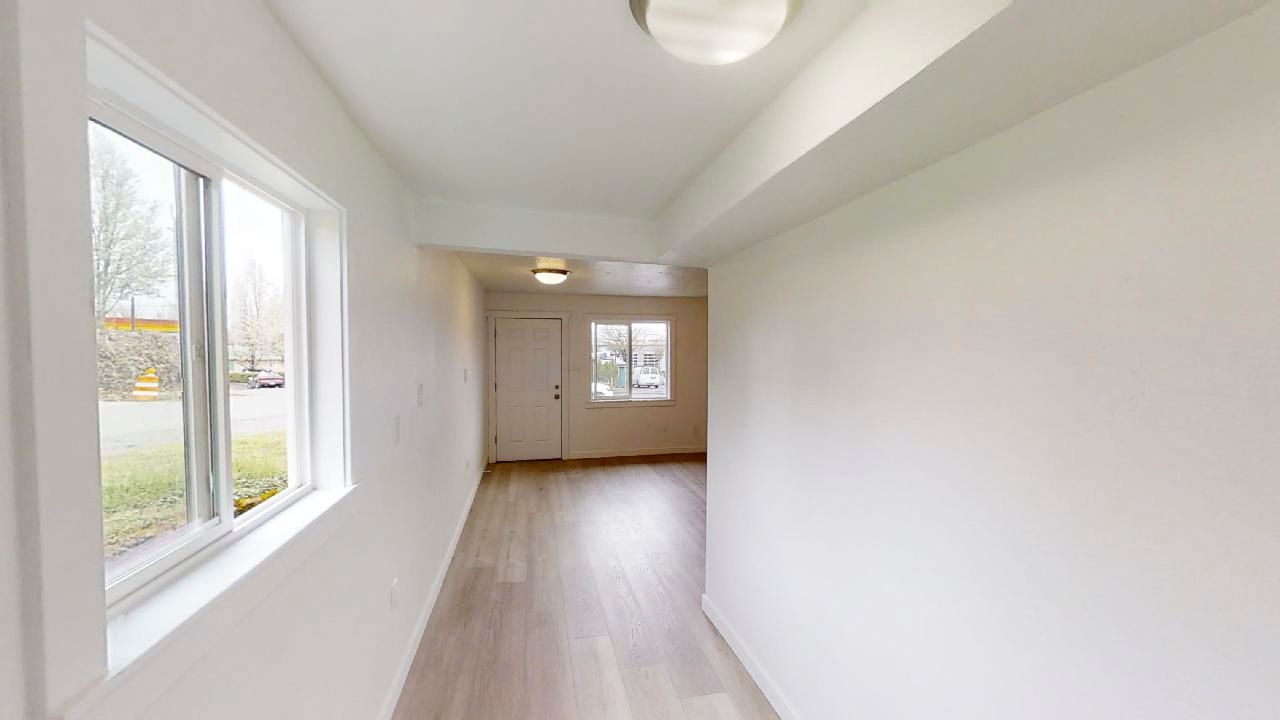 Phoebe Flats - Image 10