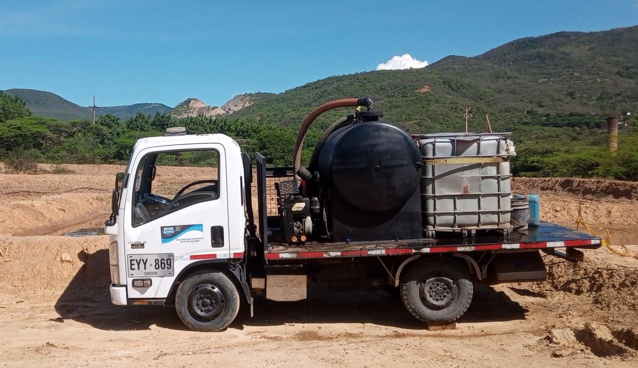 vaccum service tanques de agua