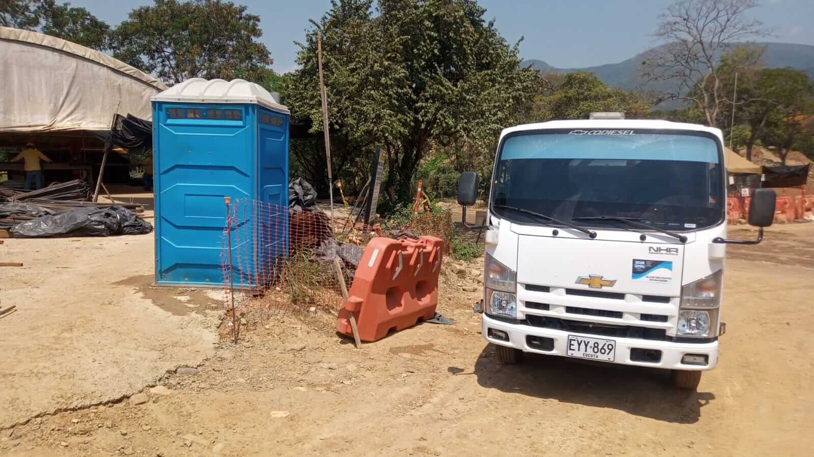 vaccum service transporte y baños portatiles