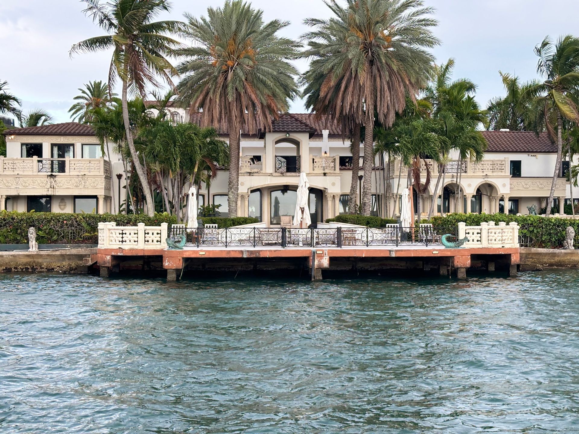 Celebrity Mansion in Miami Sightseeing Cruises