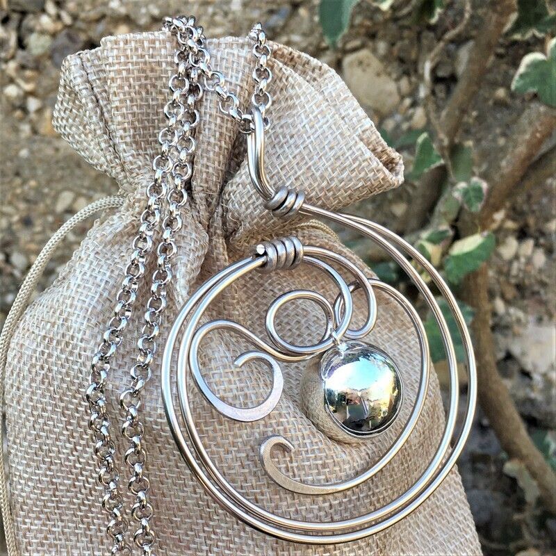 Collana chiama angeli alluminio made in italy, artigianale