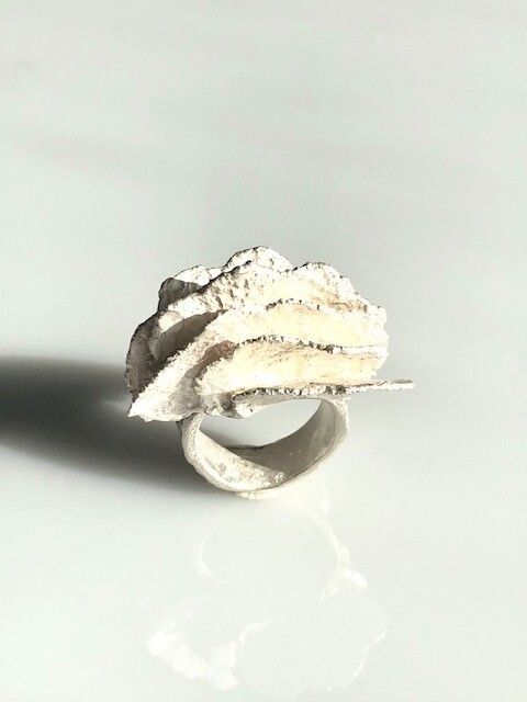 anello scultura in argento