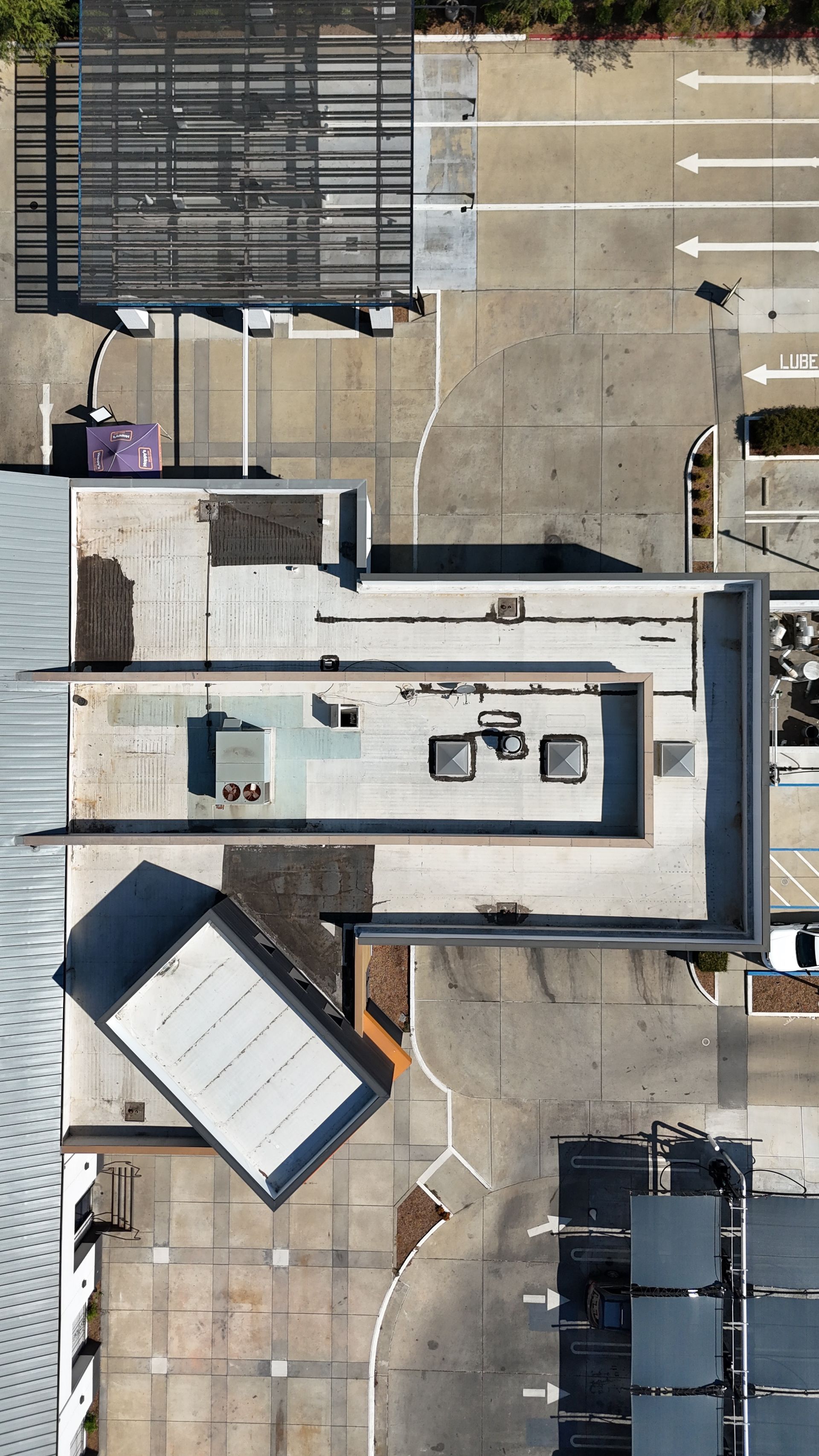 The Challenge: Aging Roof on a Tight Budget