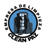 Logotipo: Silueta de dos personas con herramientas de limpieza
