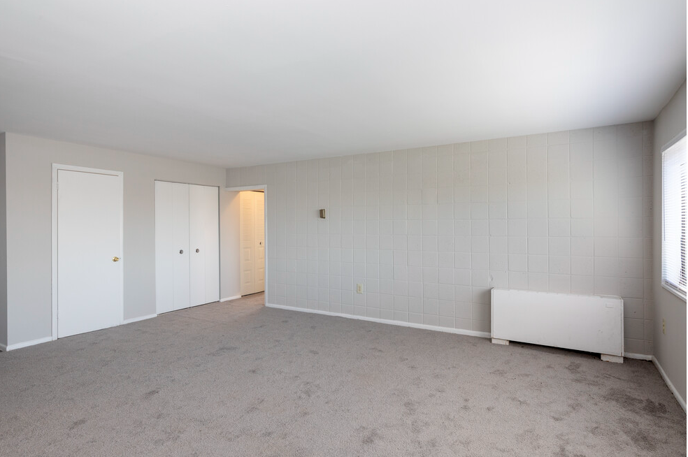 1 Bedroom Living room