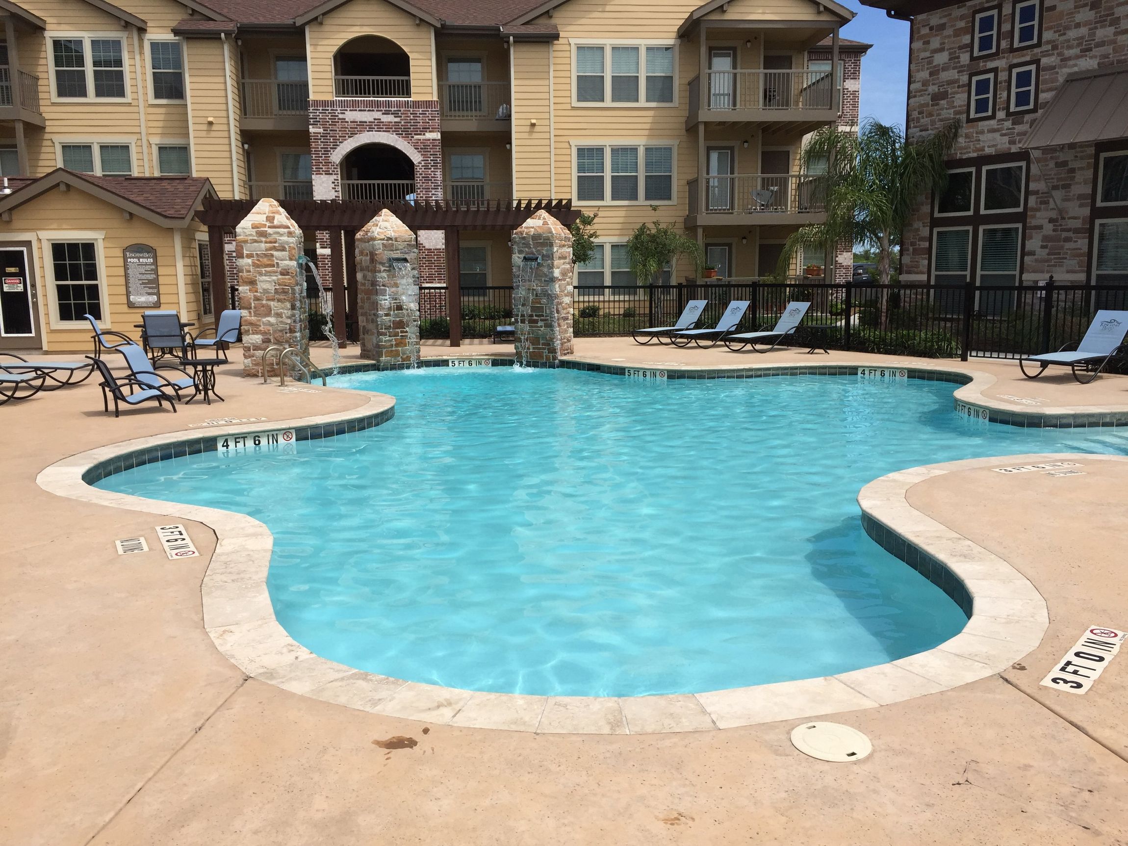 Pools Out Back Amarillo & Perryton, TX Swimming Pool Company