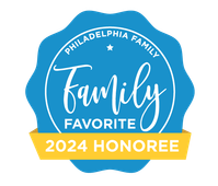 Philadelphia Family Favorite 2024 Honoree badge: blue and yellow with