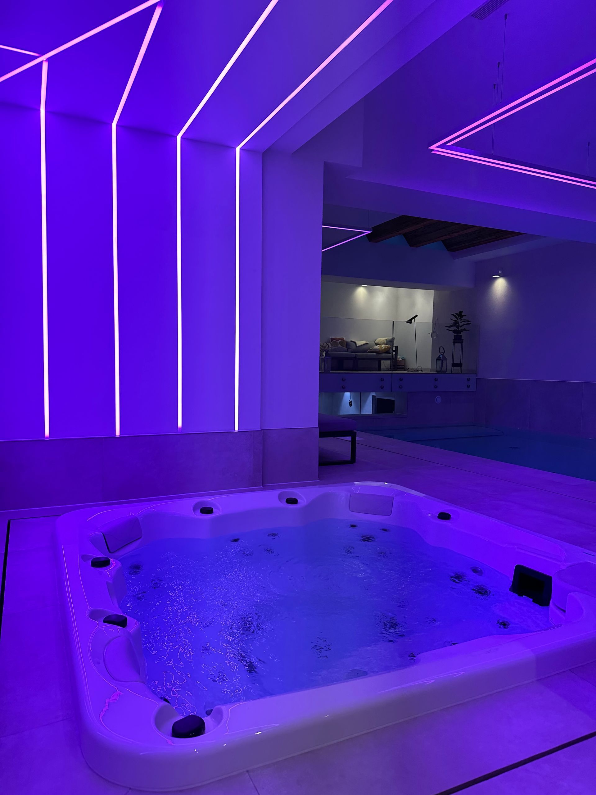 Smart Lighting by iCubed Home Cinema