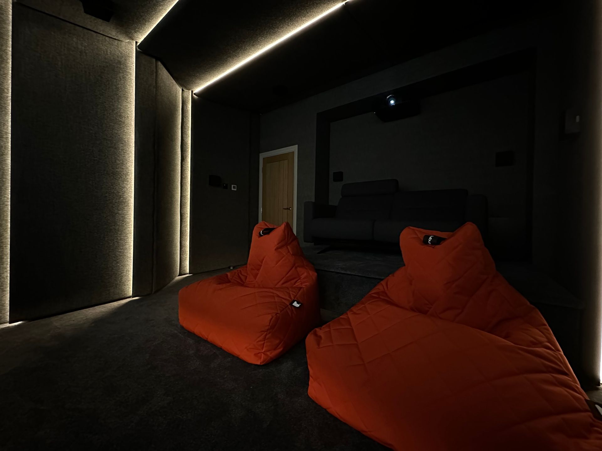 Cinema Room by iCubed Home Cinema