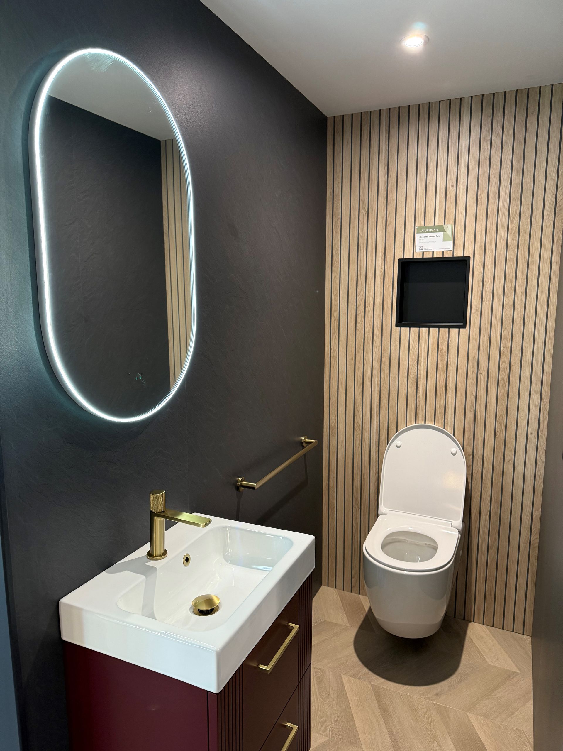 en-suite bathrooms