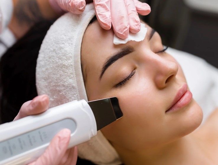 The Skinutrition Clinic removing a colour ink tattoo from a forearm