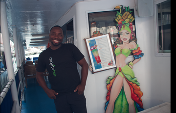 Employee of the Mojito Bar onboard the Boat tour in Miami
