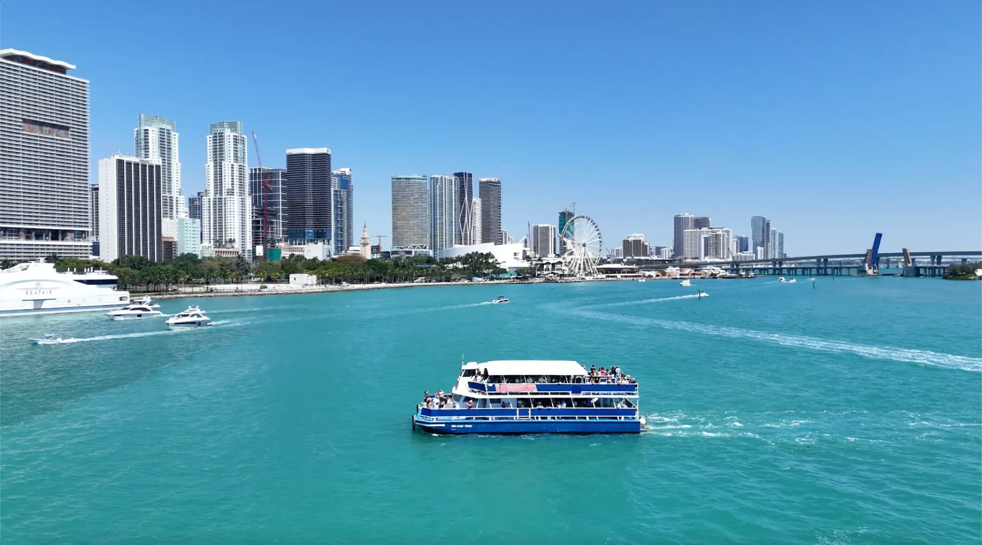 Biscayne Bay weather by season