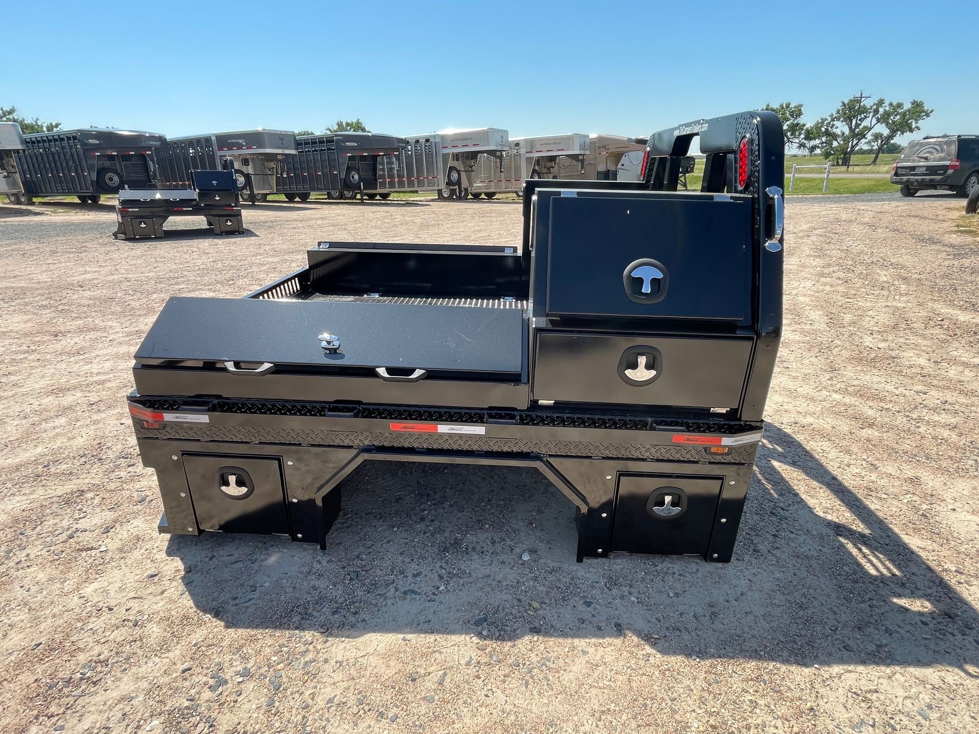 2026 Besler 8000 Series Skirted-Short Box GMC Truck Bed