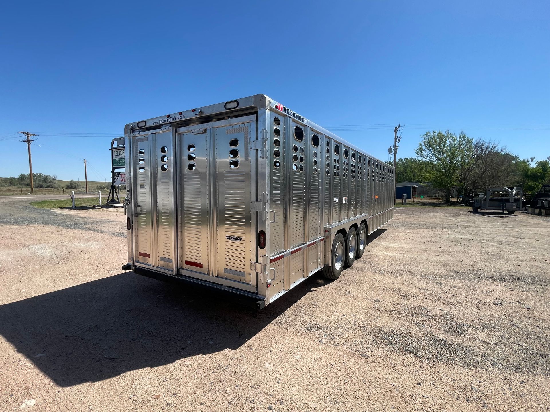 2027 Wilson 8x32 "Foreman" Livestock Trailer