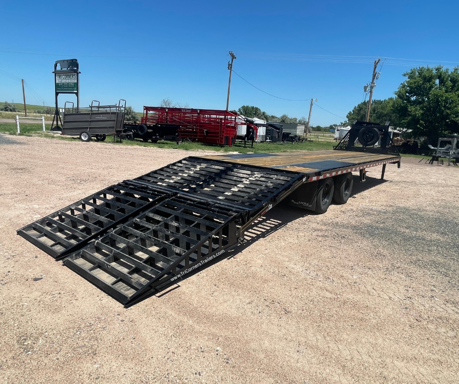 2025 Doolittle 8'6x32 Tandem Dual Flatbed Trailer