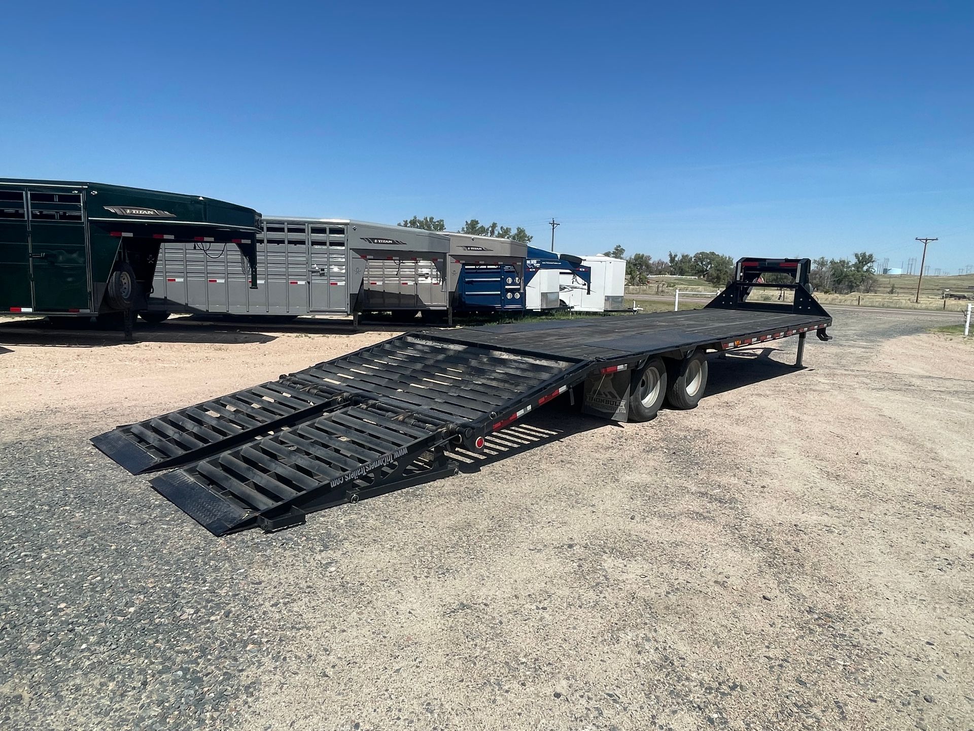 2018 Iron Bull 8'6x33 (27+6) Tandem Dual Flatbed Trailer
