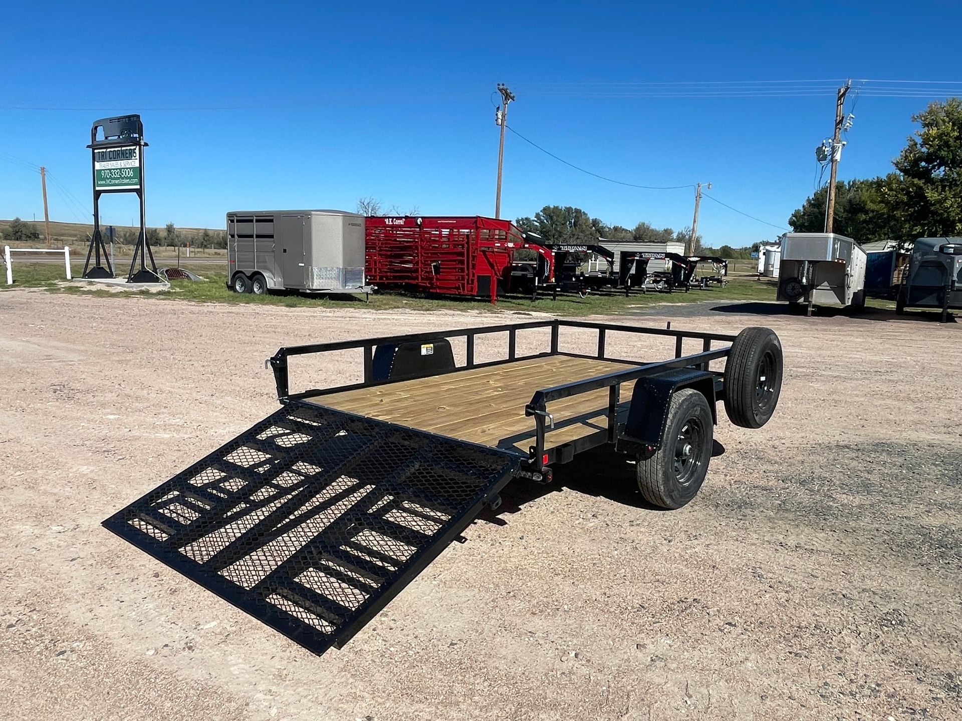 2026 H&H 76x10 Rail Side Utility Trailer