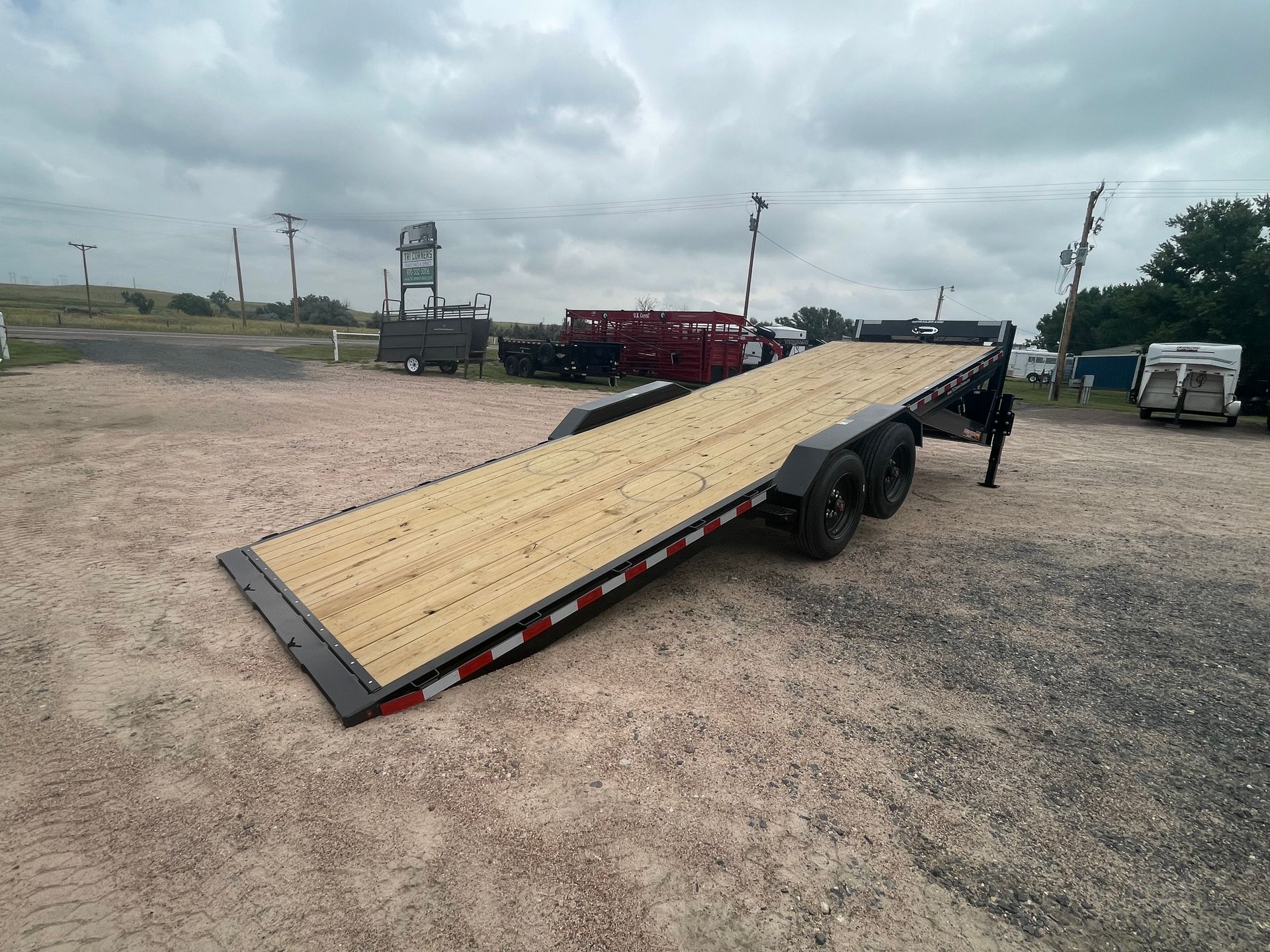 2026 H&H 8'6x24 " Ex Speedloader" Electric Tilt Trailer