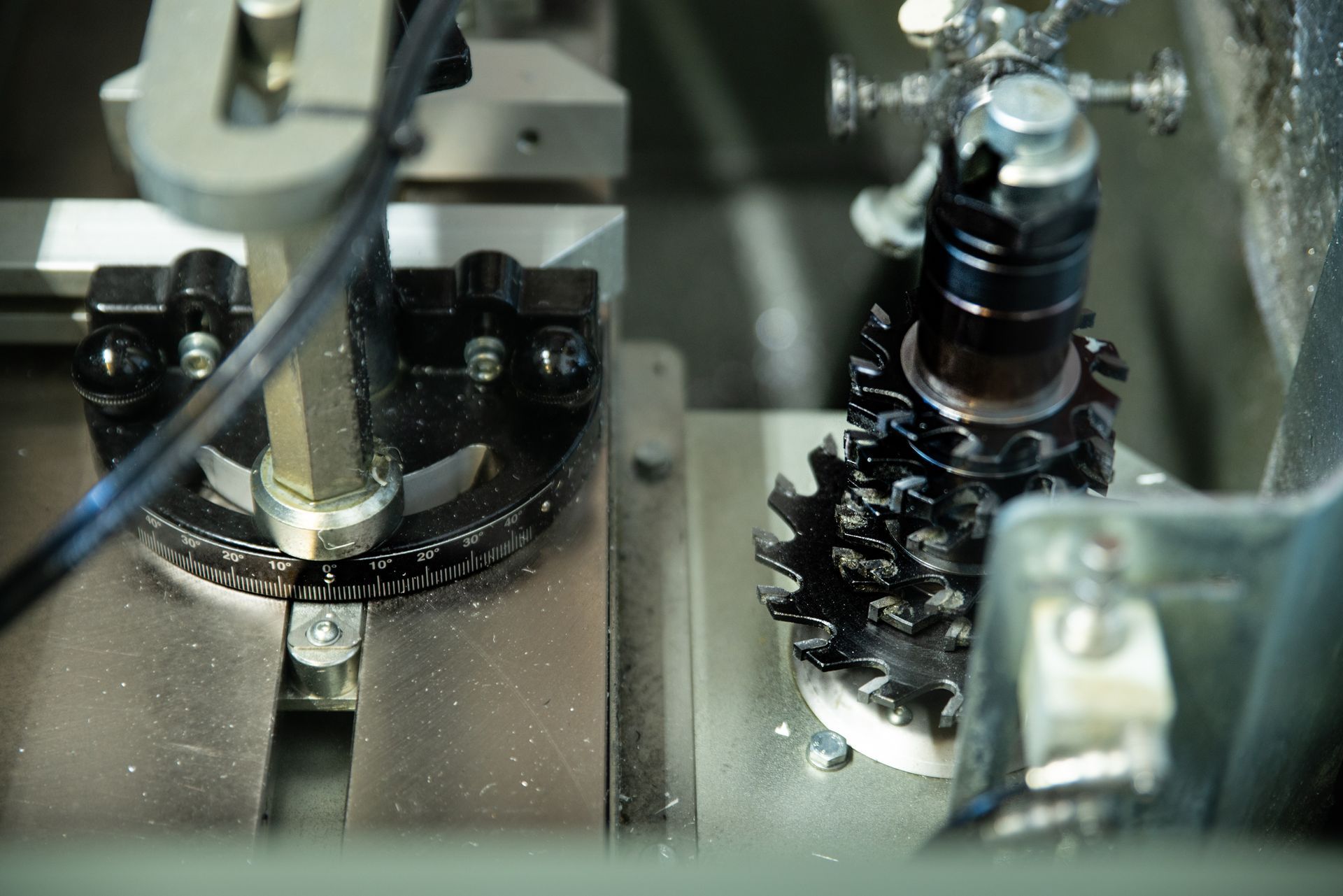 Tecnologia per produzione infissi Milano