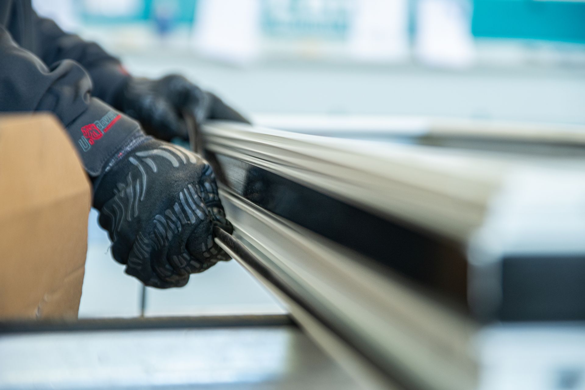 Lavorazione di serramenti in alluminio a Milano