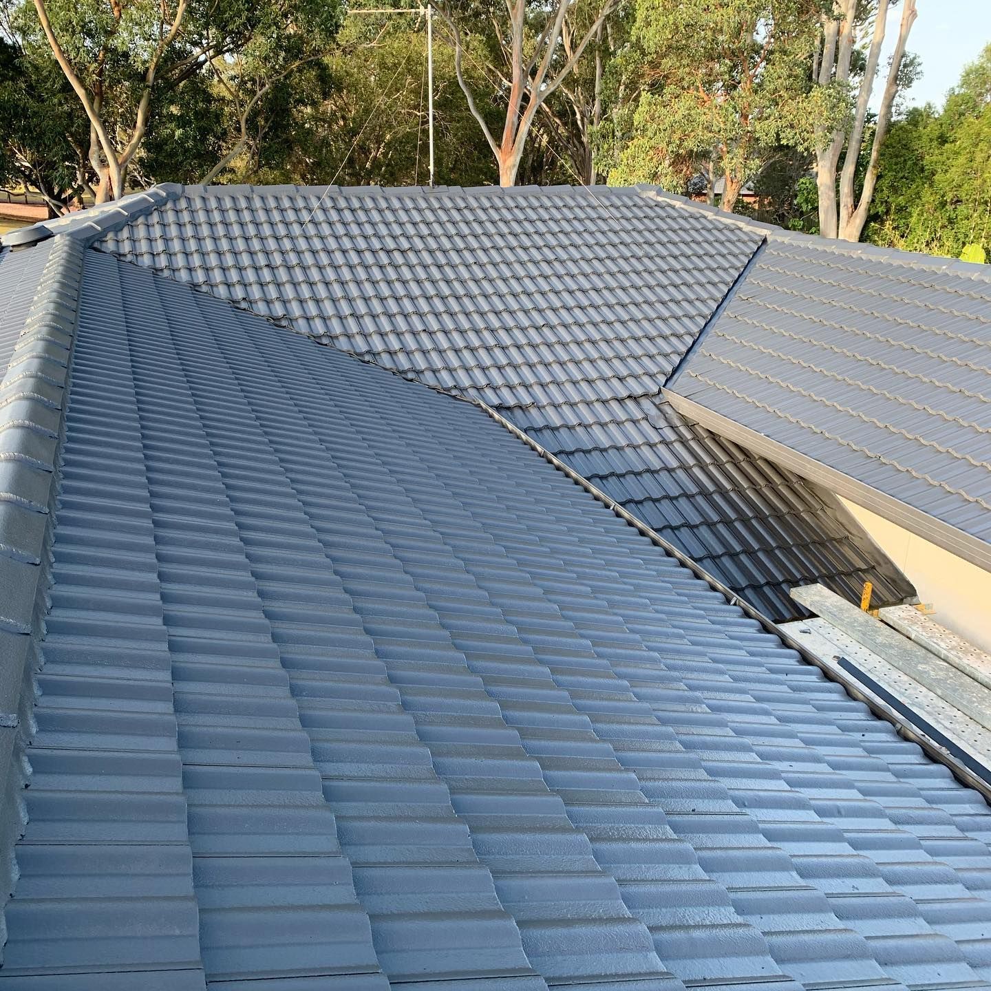 tile re-roofing Gold Coast