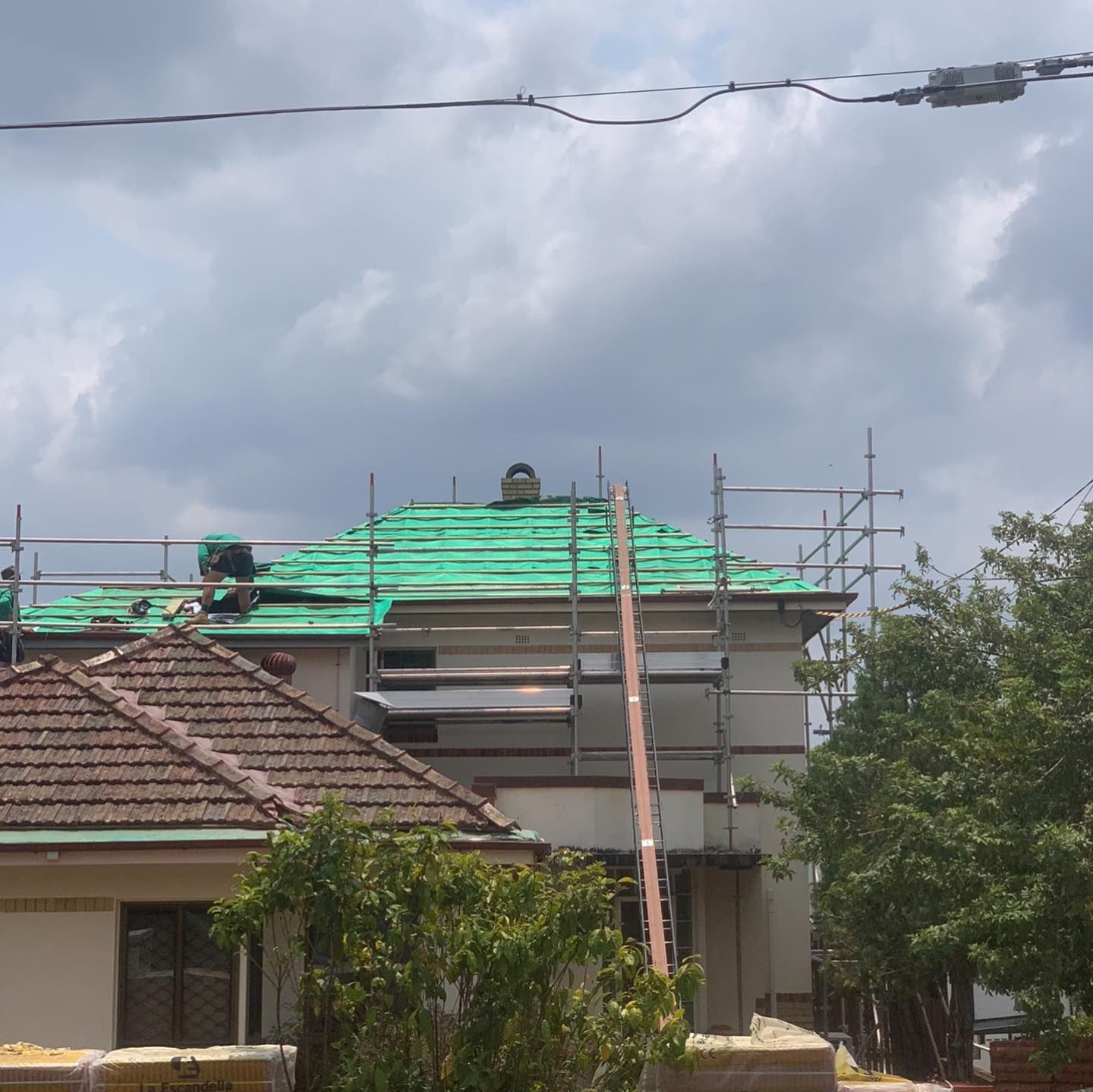 re-roofing tiling Gold Coast