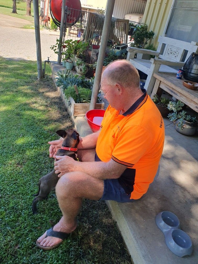 two men carrying furniture for removals and storage melbourne