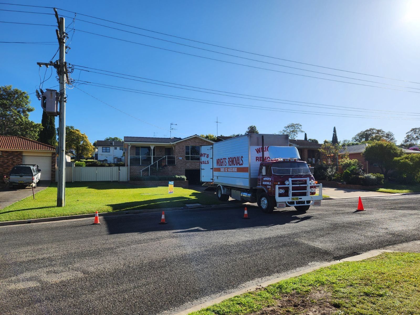 wrights removals and storage truck