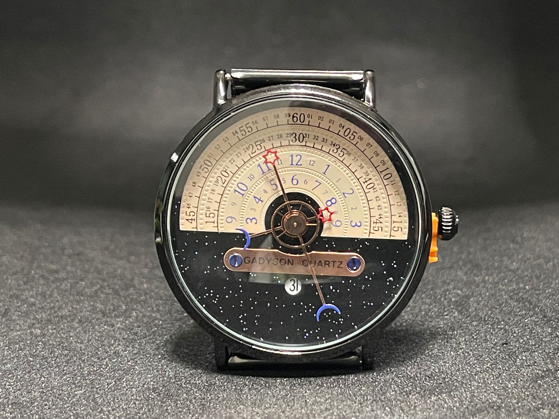 Exclusief GADYSON Quartz Design Horloge – Artistieke Astronomische Wijzerplaat