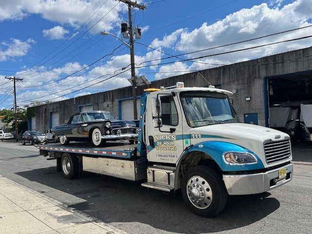 Classic car towing in Rutherford NJ by Nick’s light-duty flatbed towing professionals.