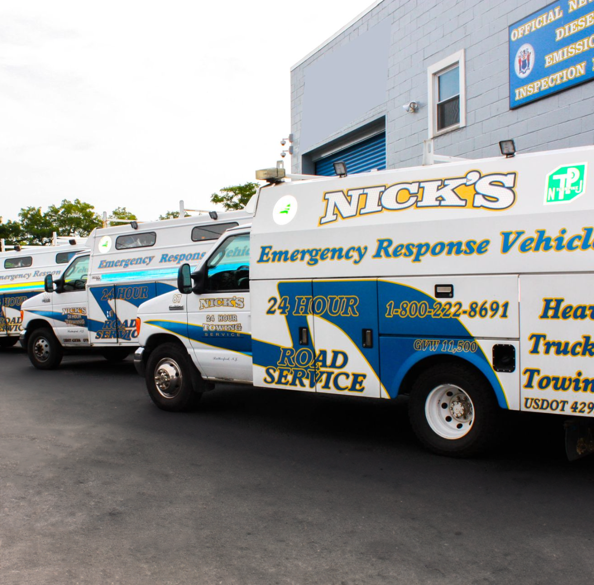 Nick’s 24-hour road service vans in Wallington NJ for mobile truck repair and emergency roadside help.
