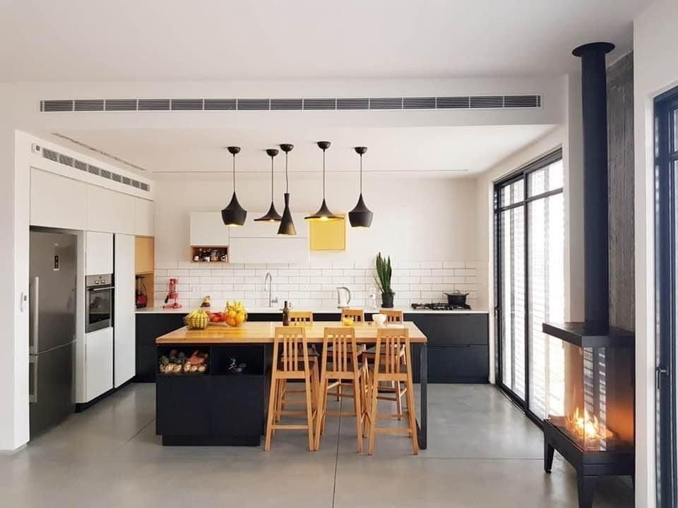 מטבח מודרני אינטגרלי צבוע שחור לבן