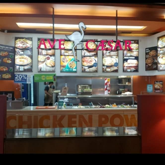 Interior de restaurante, letrero 