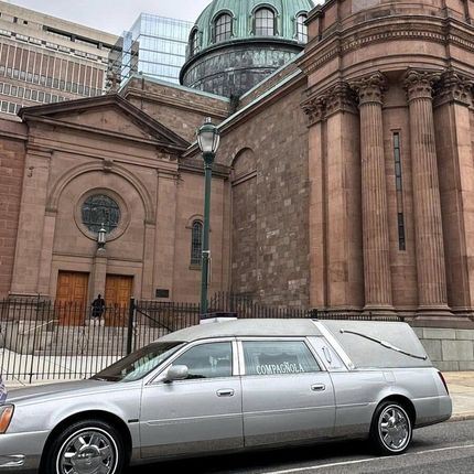 Funeral Home in Philadelphia | Cremation Services | Compagnola