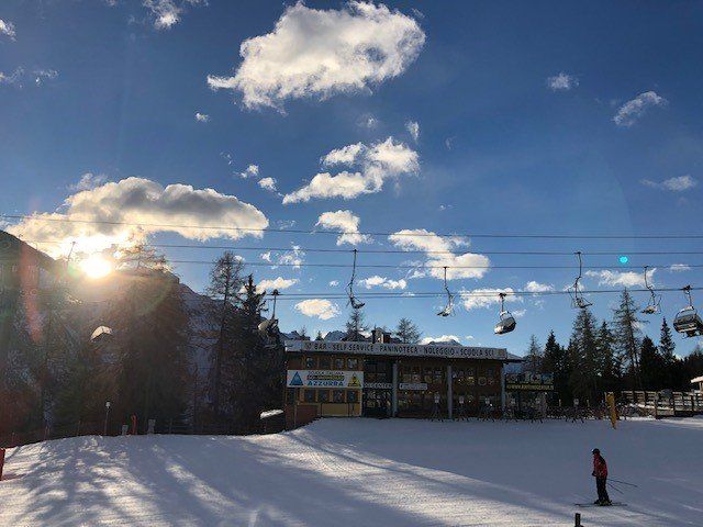 bar aperto tutti i giorni