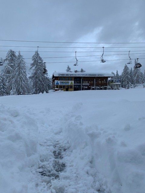 ristorante aperto a pranzo