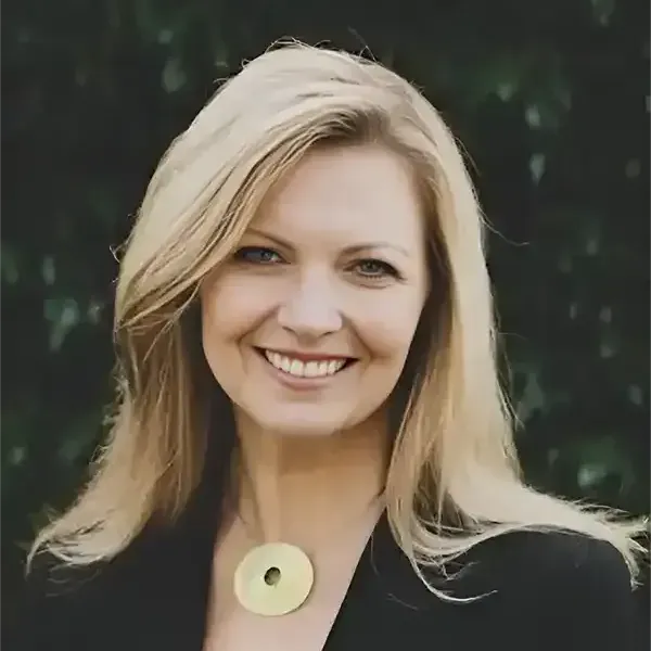 Lisa Tigges Smith