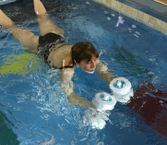 ginnastica riabilitativa in acqua