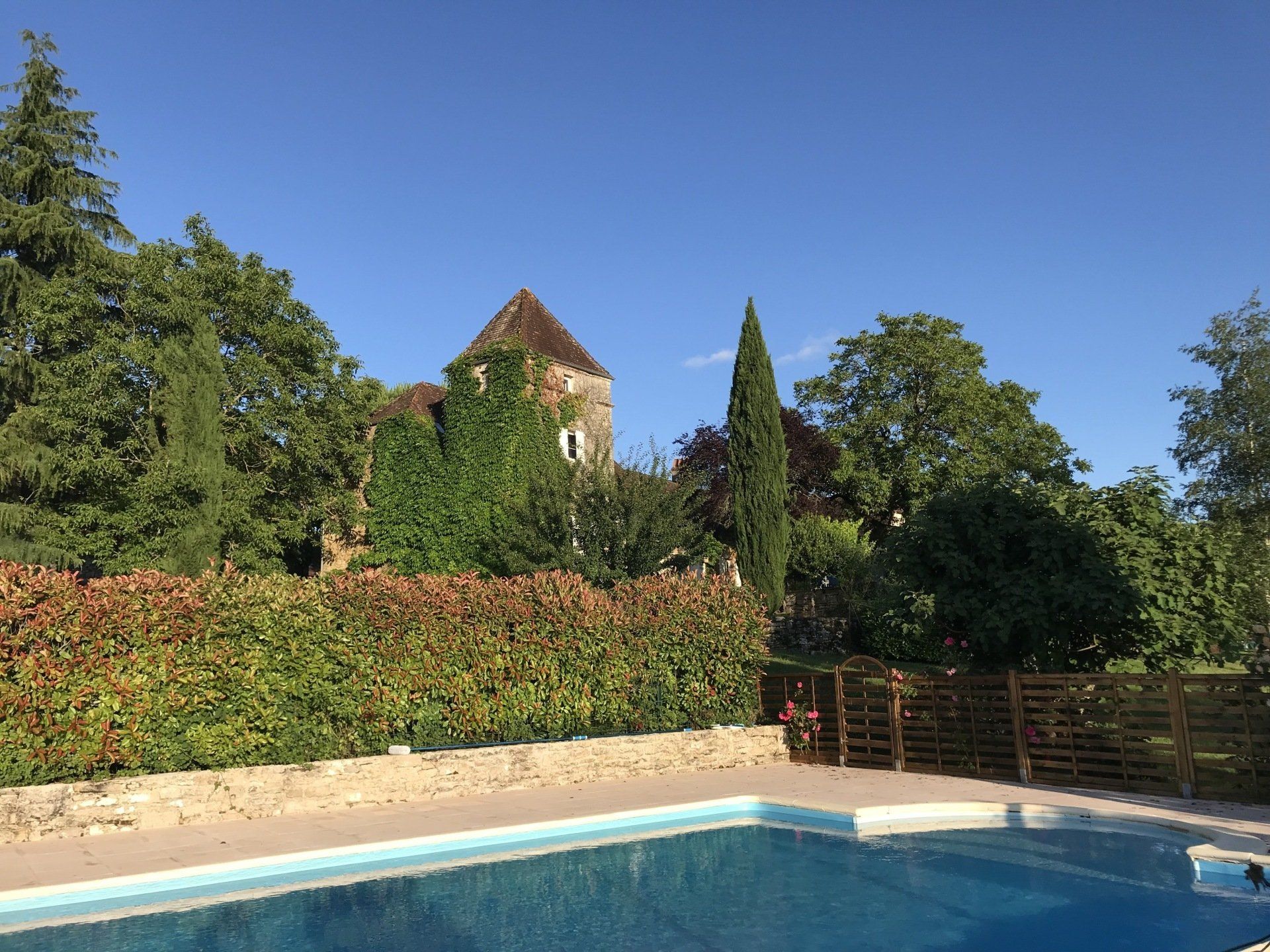 Accueil gîte domaine des verdier location de gîte à Martel (46)