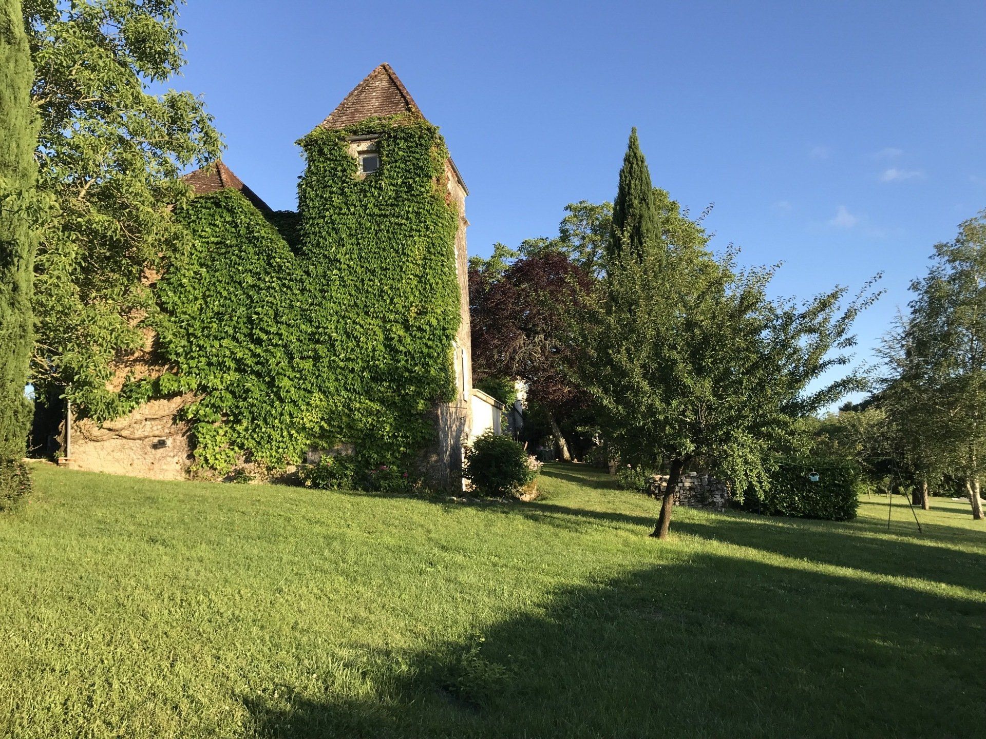 Vue au Domaine des Verdier (46)