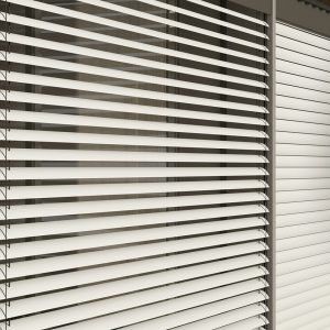 veneziana frangisole lamelle regolabili pavia