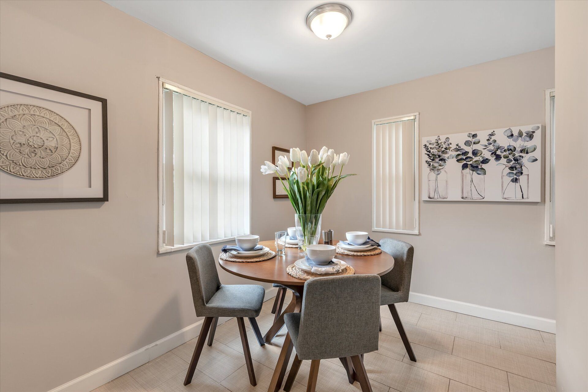 Toledo, Ohio Apartments for Rent Larchmont Estates