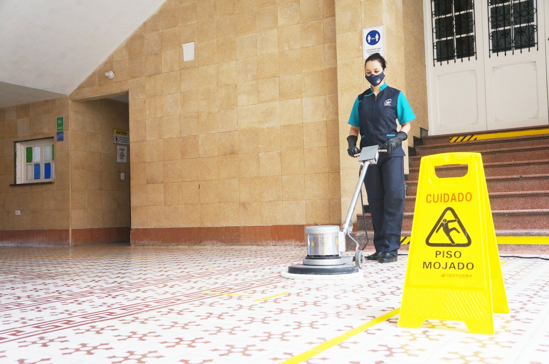 limpieza en el sector educativo