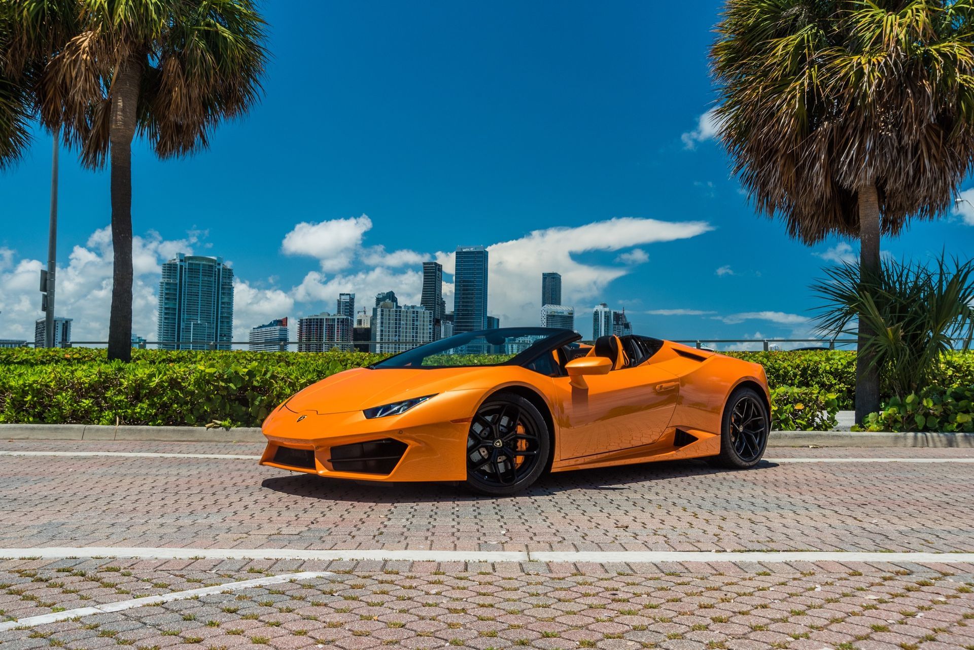 Lamborghini Huracan Orange