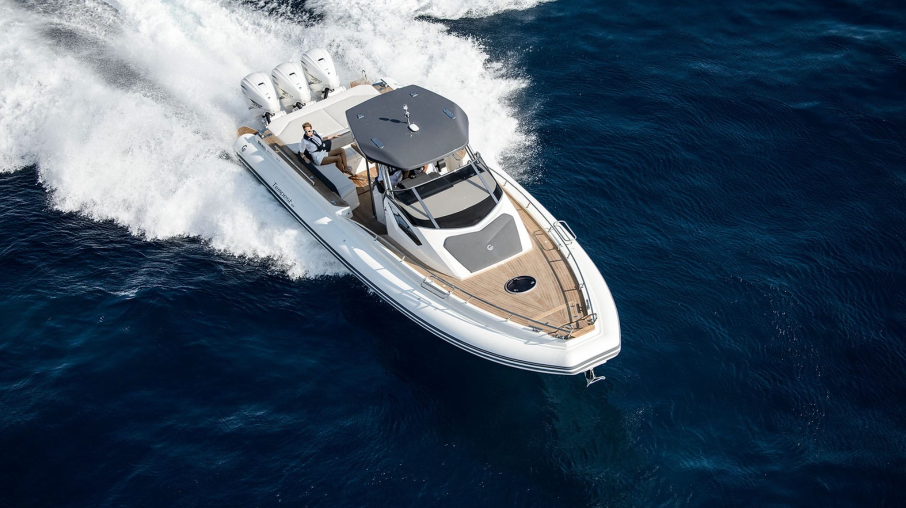 The Capelli 44'  Yacht