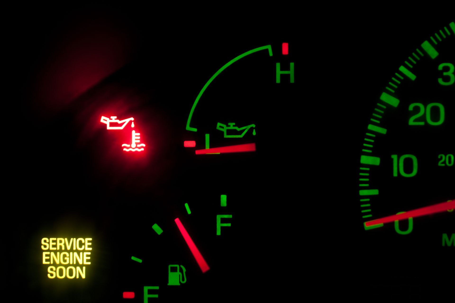 What Does the Oil Light on Your Dashboard Mean?