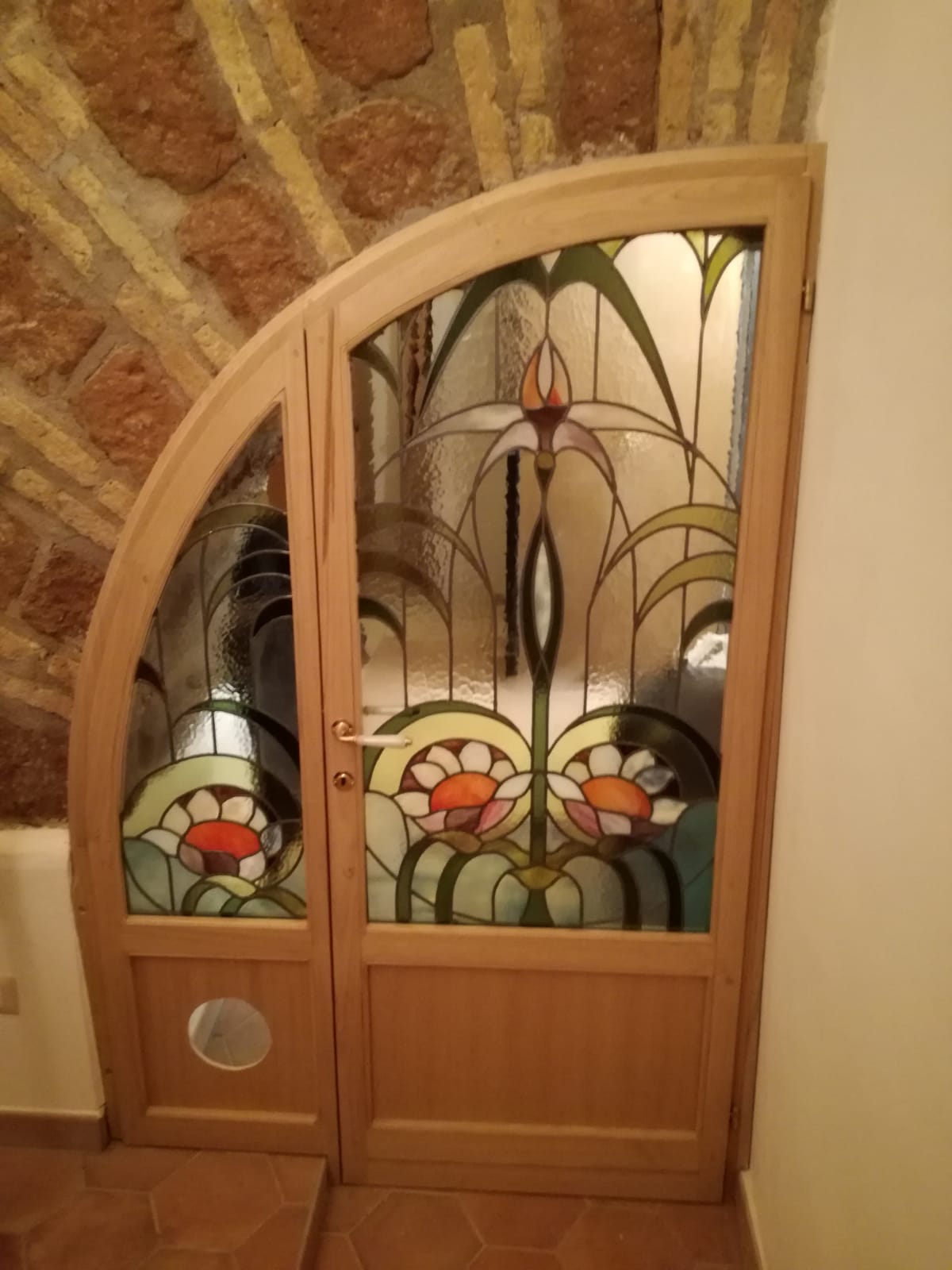 Porta in legno su misura